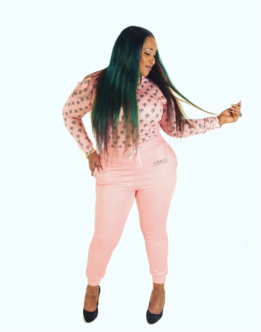 CCF Signature Salmon High-Rise Jogger Set